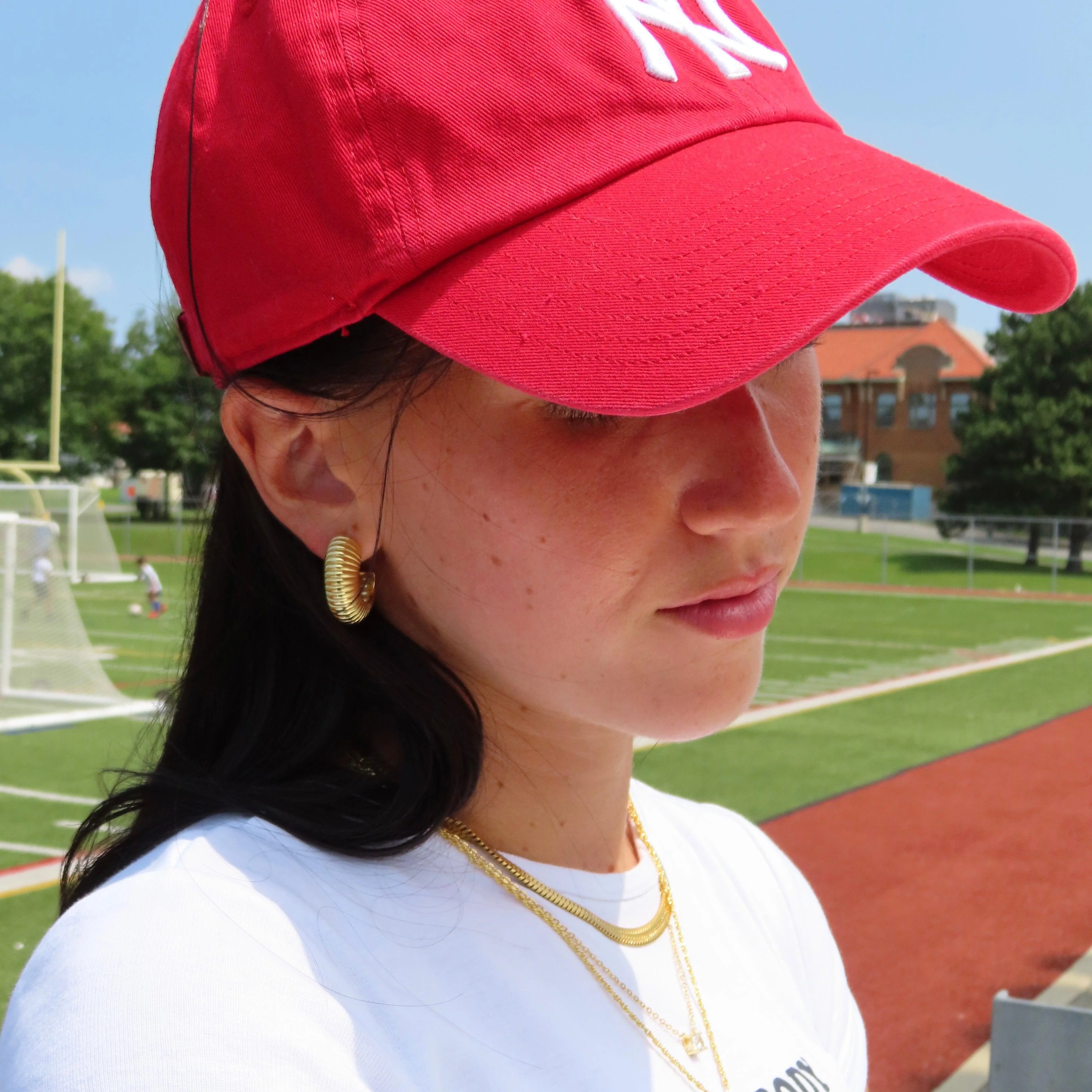 Hot Girl Hoops - Image 3