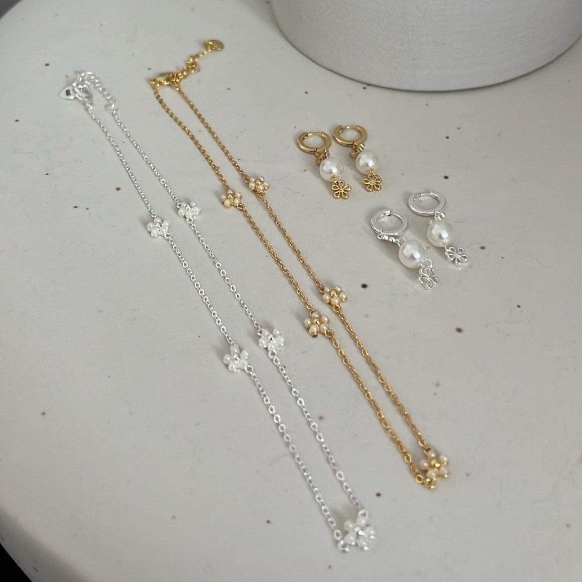 Daisy Dreams Necklace - Image 2