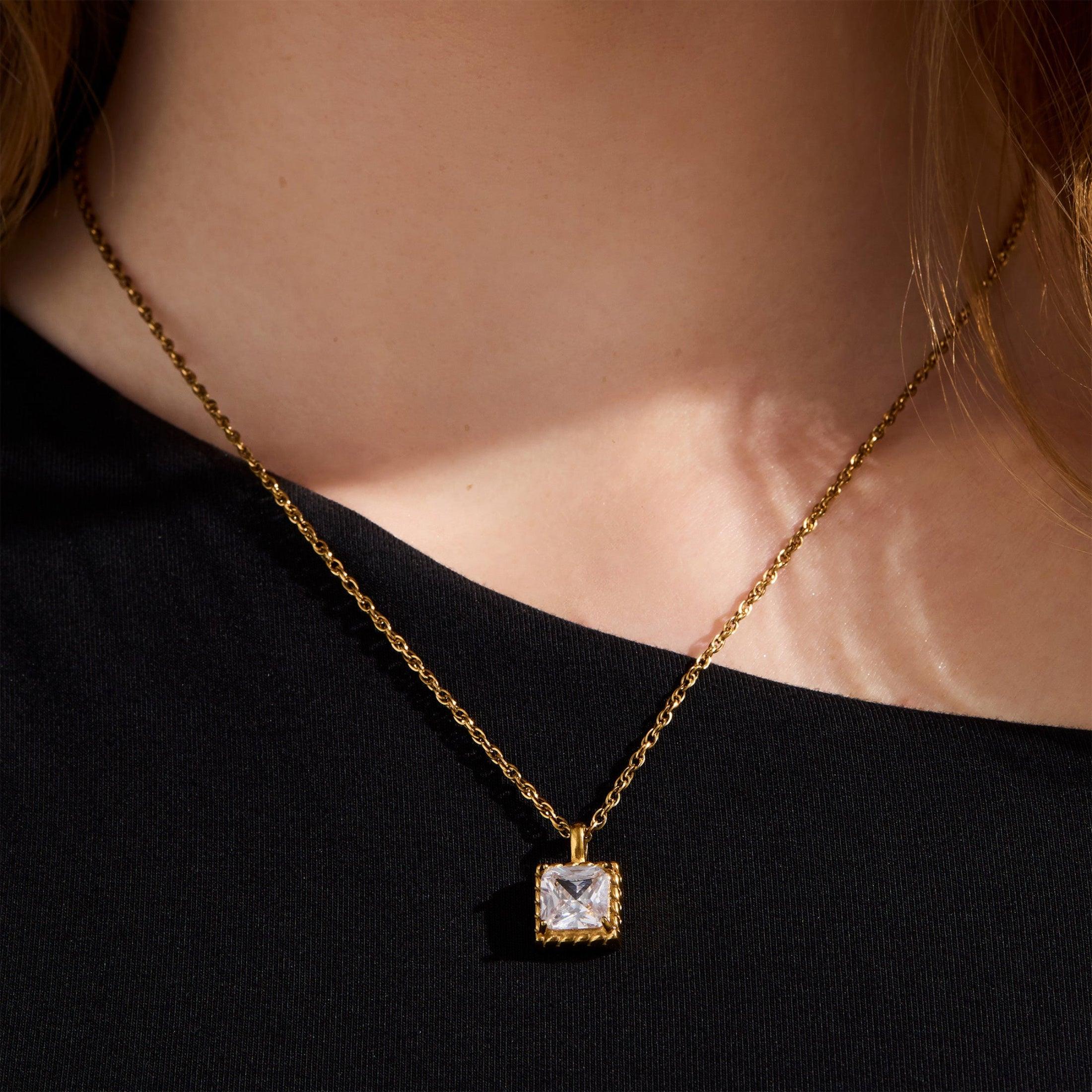 Classy Necklace - Image 2