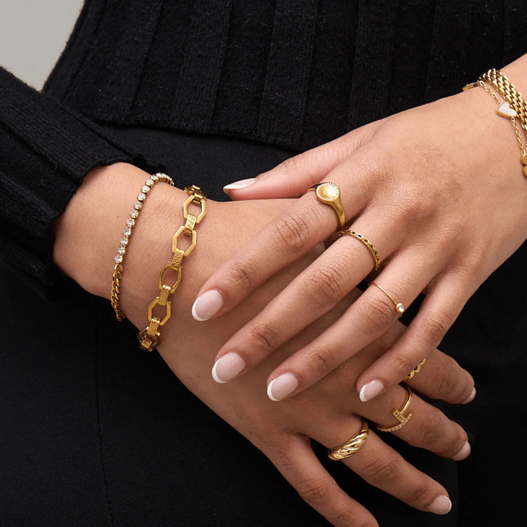 Dazzling Bracelet - Image 2