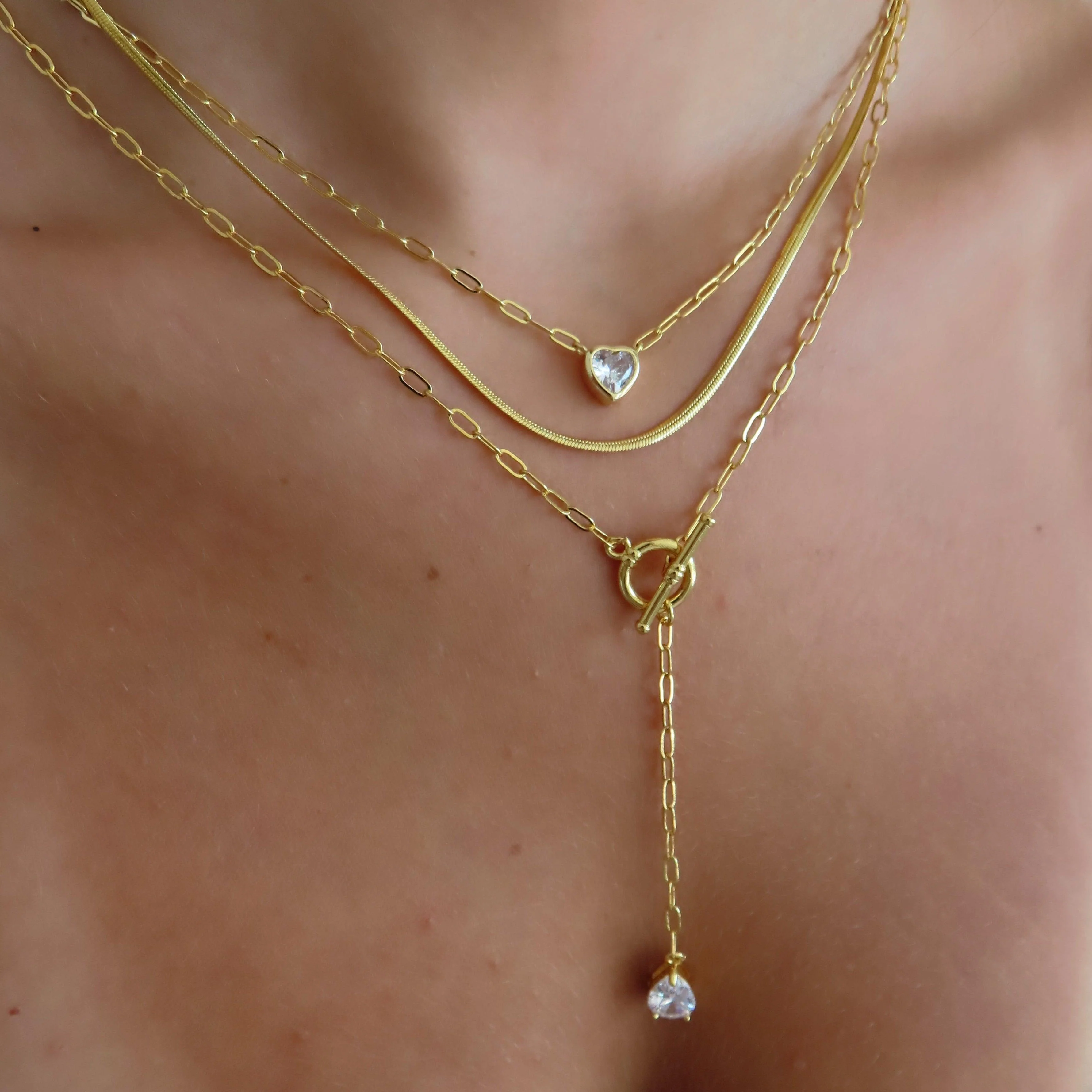 Heart in Chains Necklace - Image 3