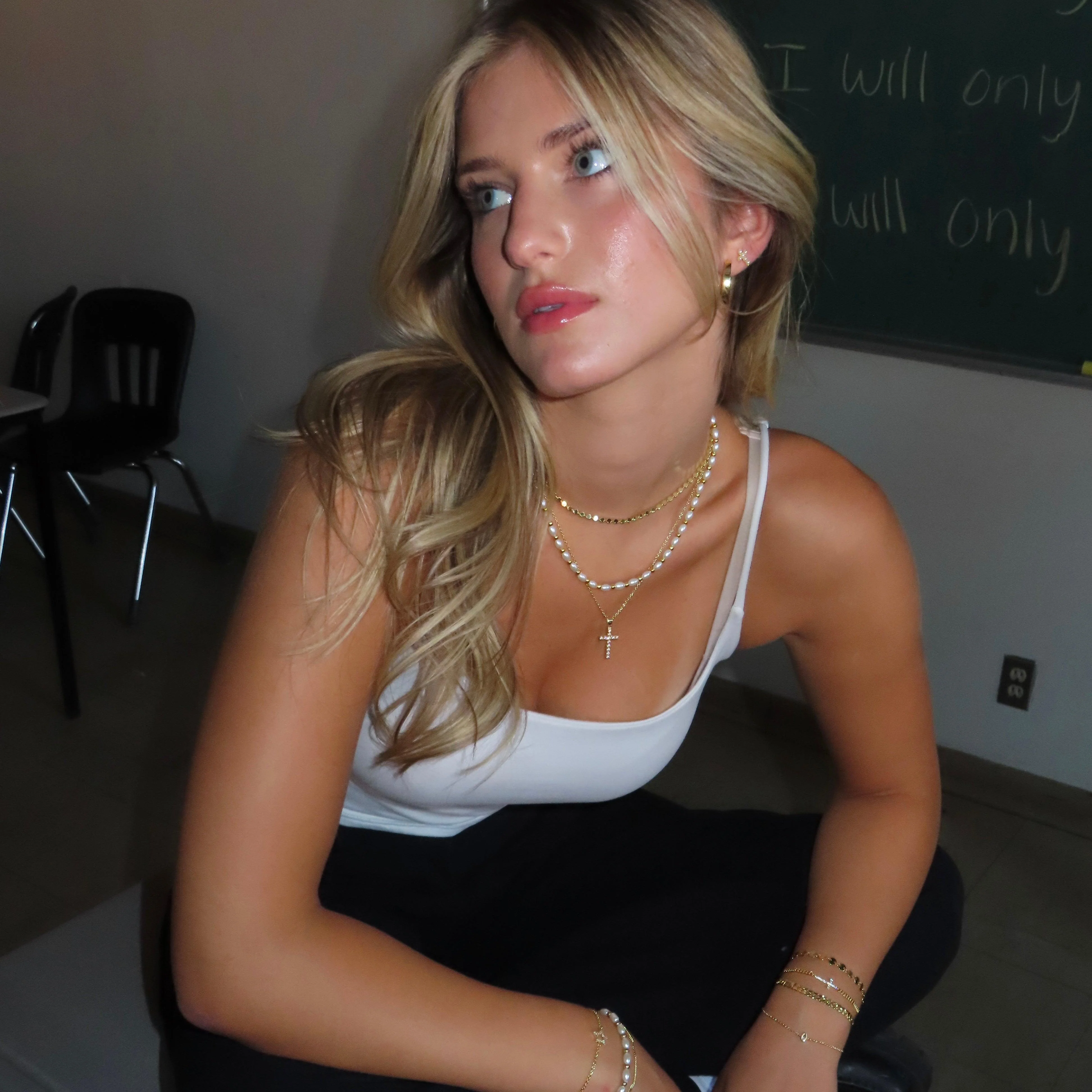 Island Girl Necklace - Image 6