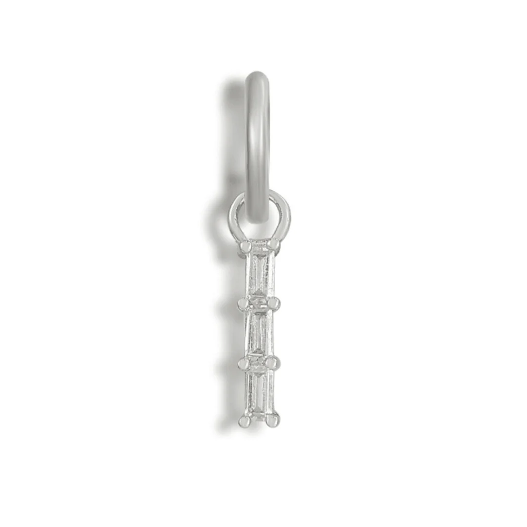 It Girl Charm - Image 2