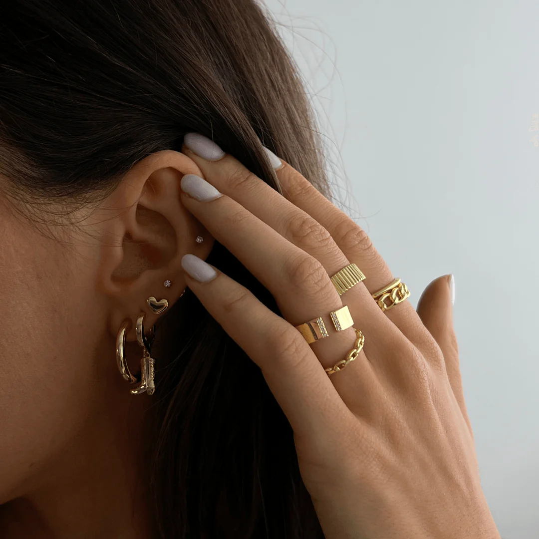 Love Earrings - Image 5
