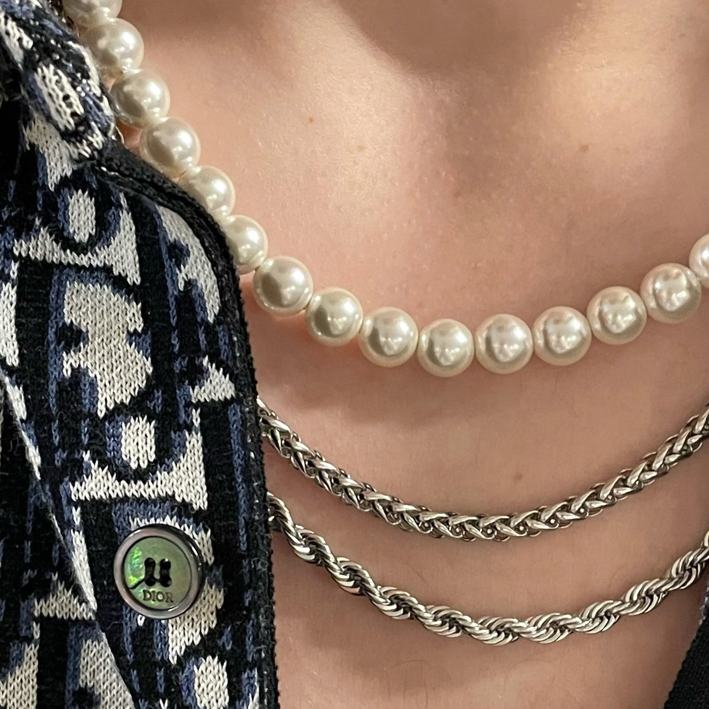 Lover Boy Pearl Necklace - Image 2