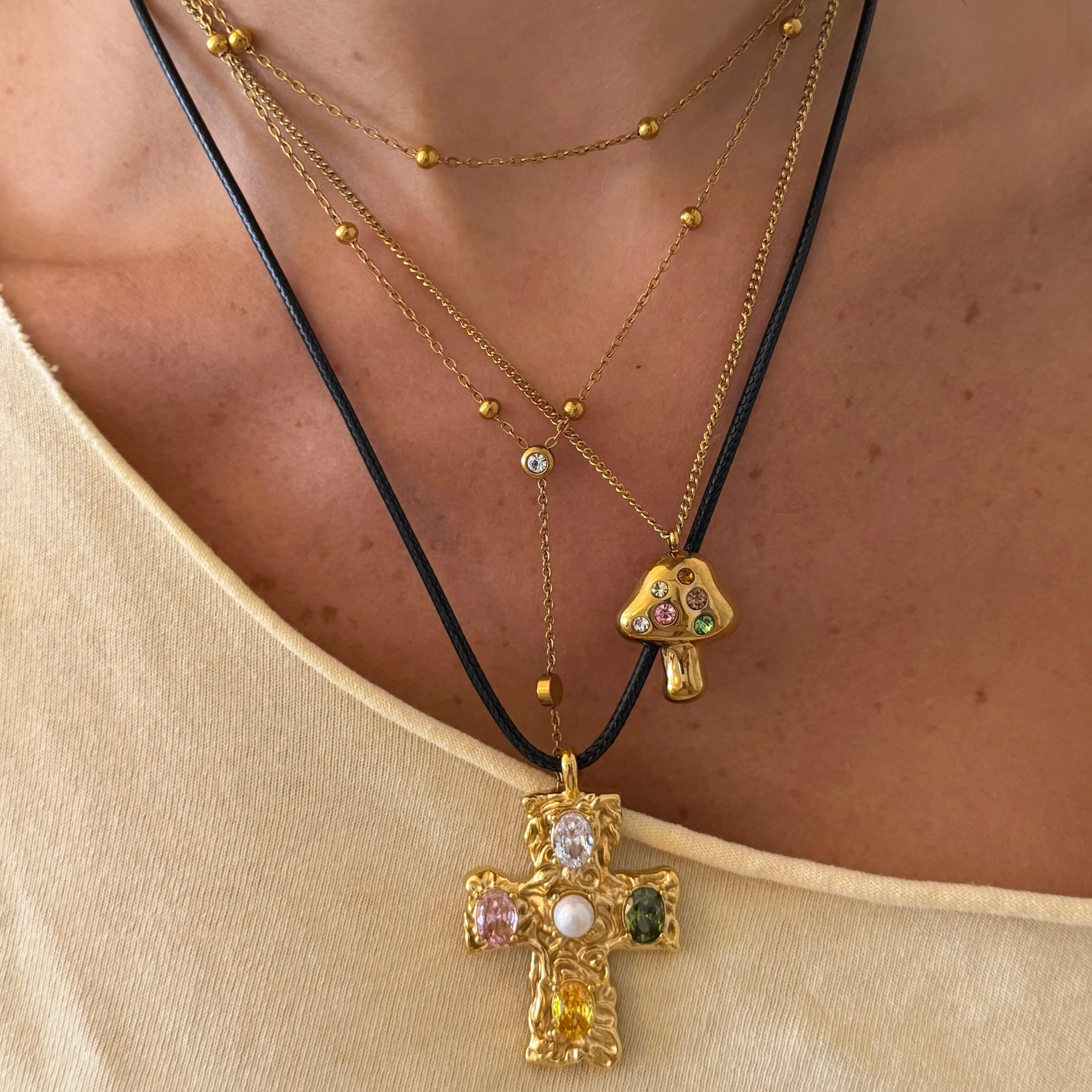 Fairy Mushroom Necklace - Image 3
