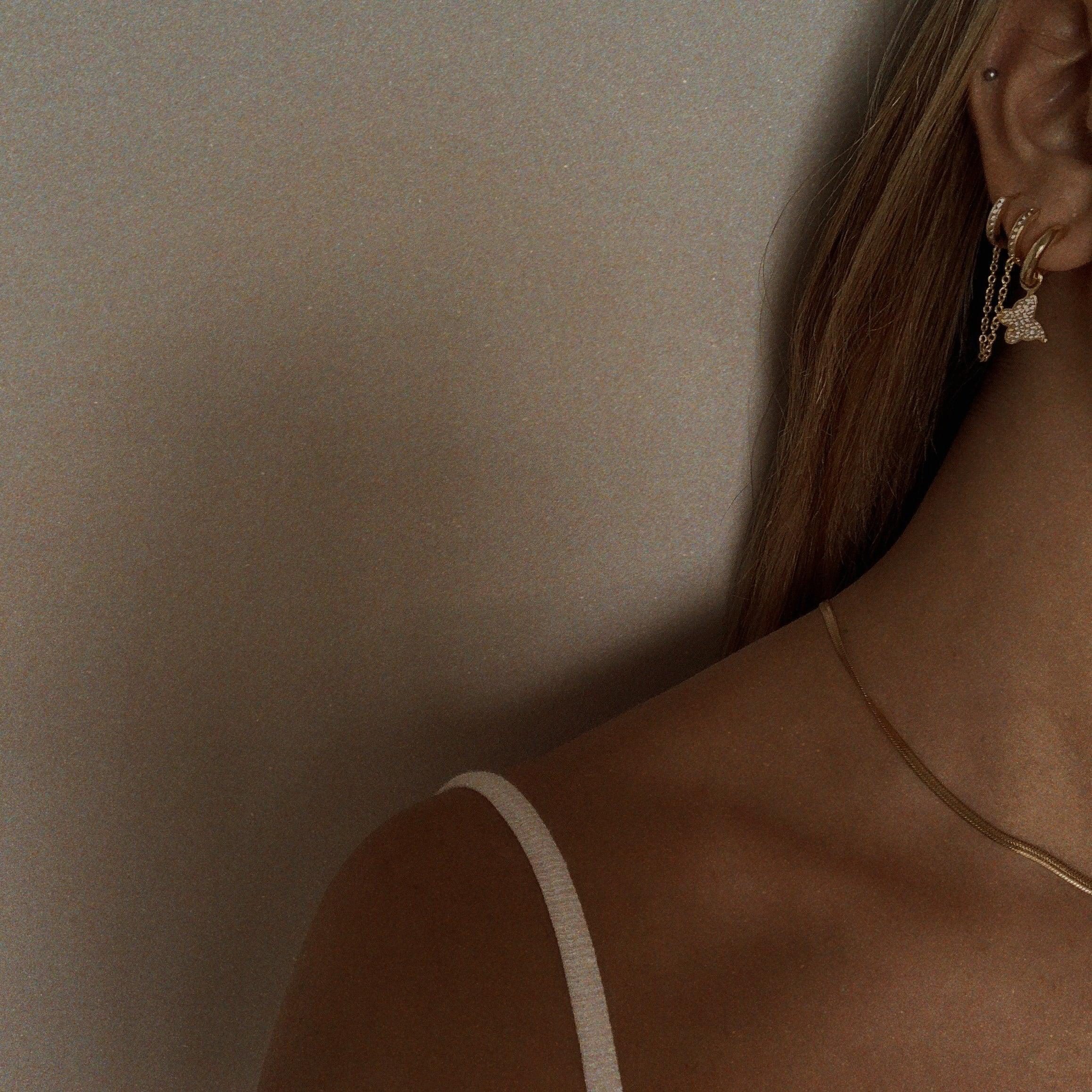Pretty Girl Earring - Image 5