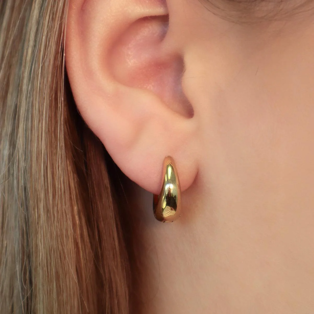 Pretty Princess Hoop Earrings - Image 5