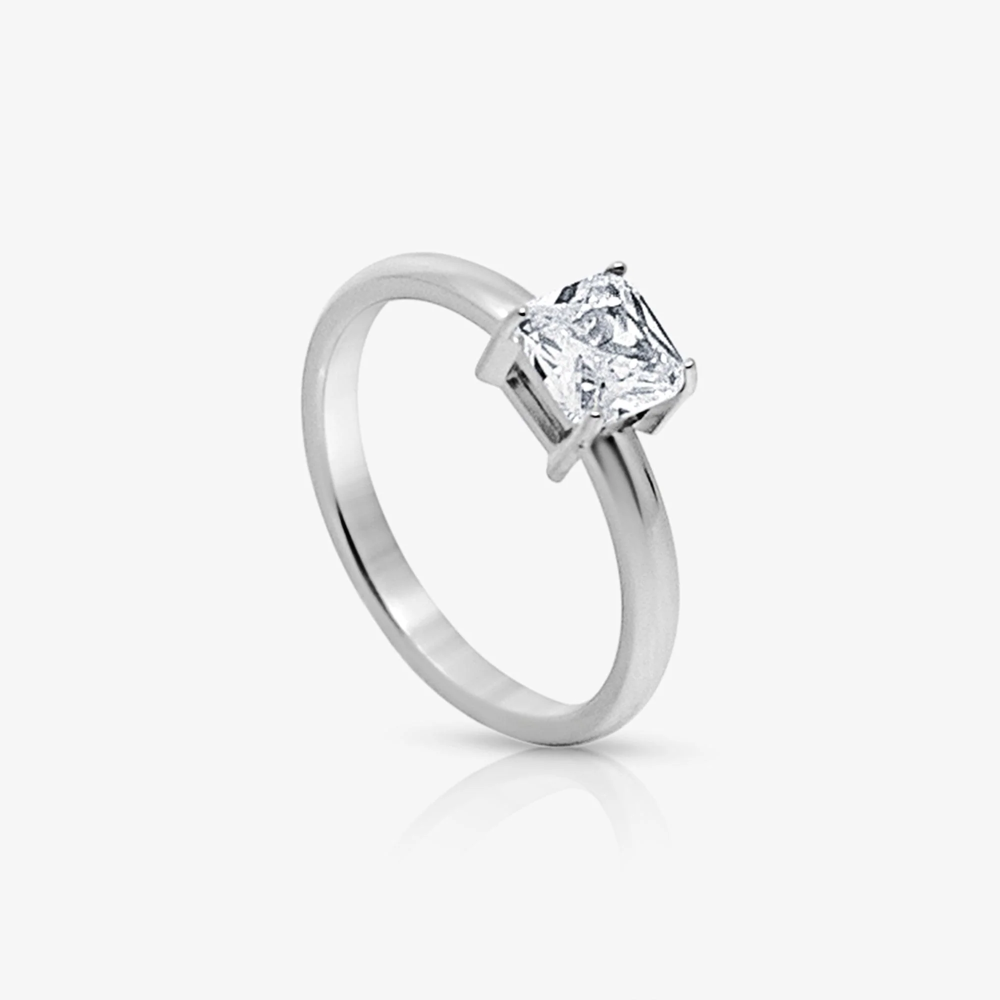 Red Carpet Ring - Image 2