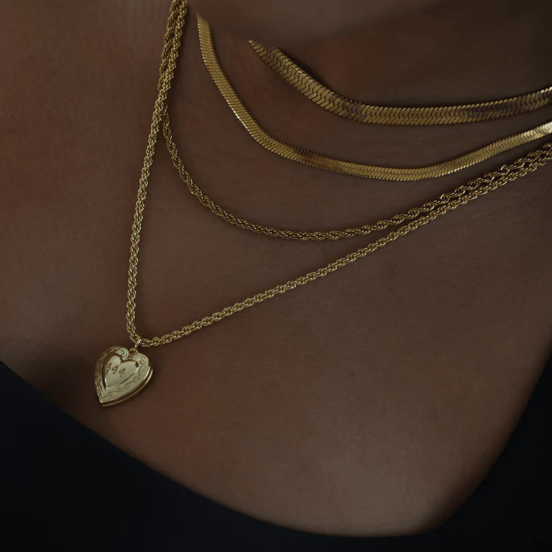 Shining Snake Choker Necklace 3.0 - Image 5