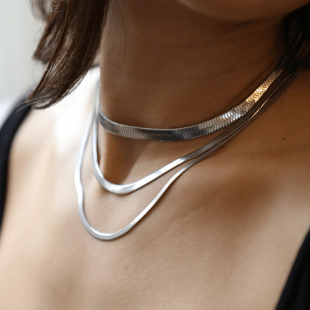 Shining Snake Necklace - Image 8