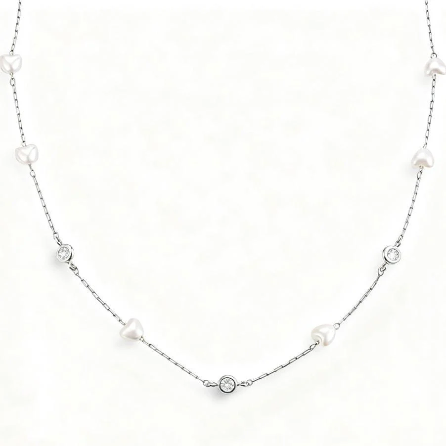 Sweet Pearl Necklace - Image 2