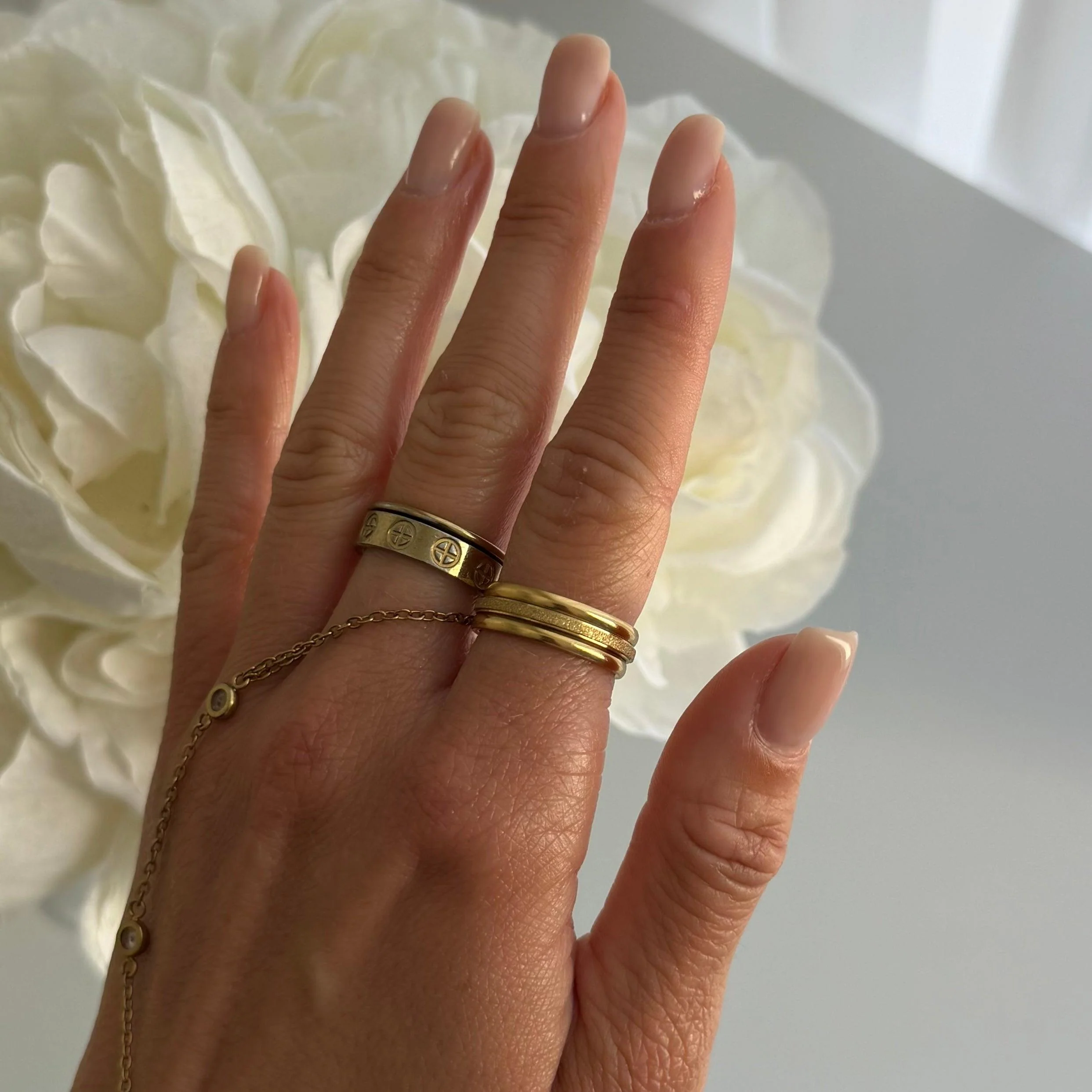 Shimmer Ring 3-Piece Set - Image 3