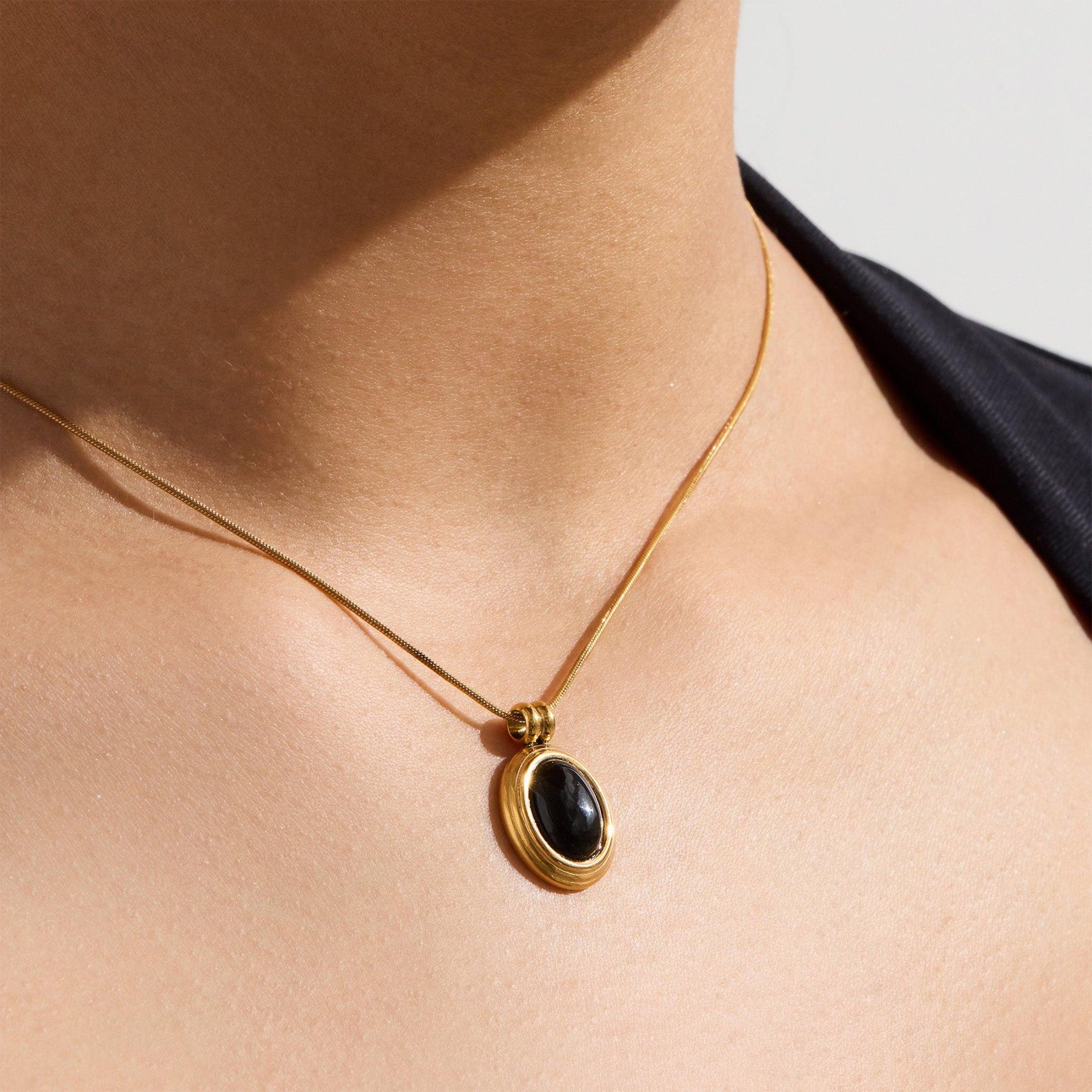 Timeless Necklace - Image 2