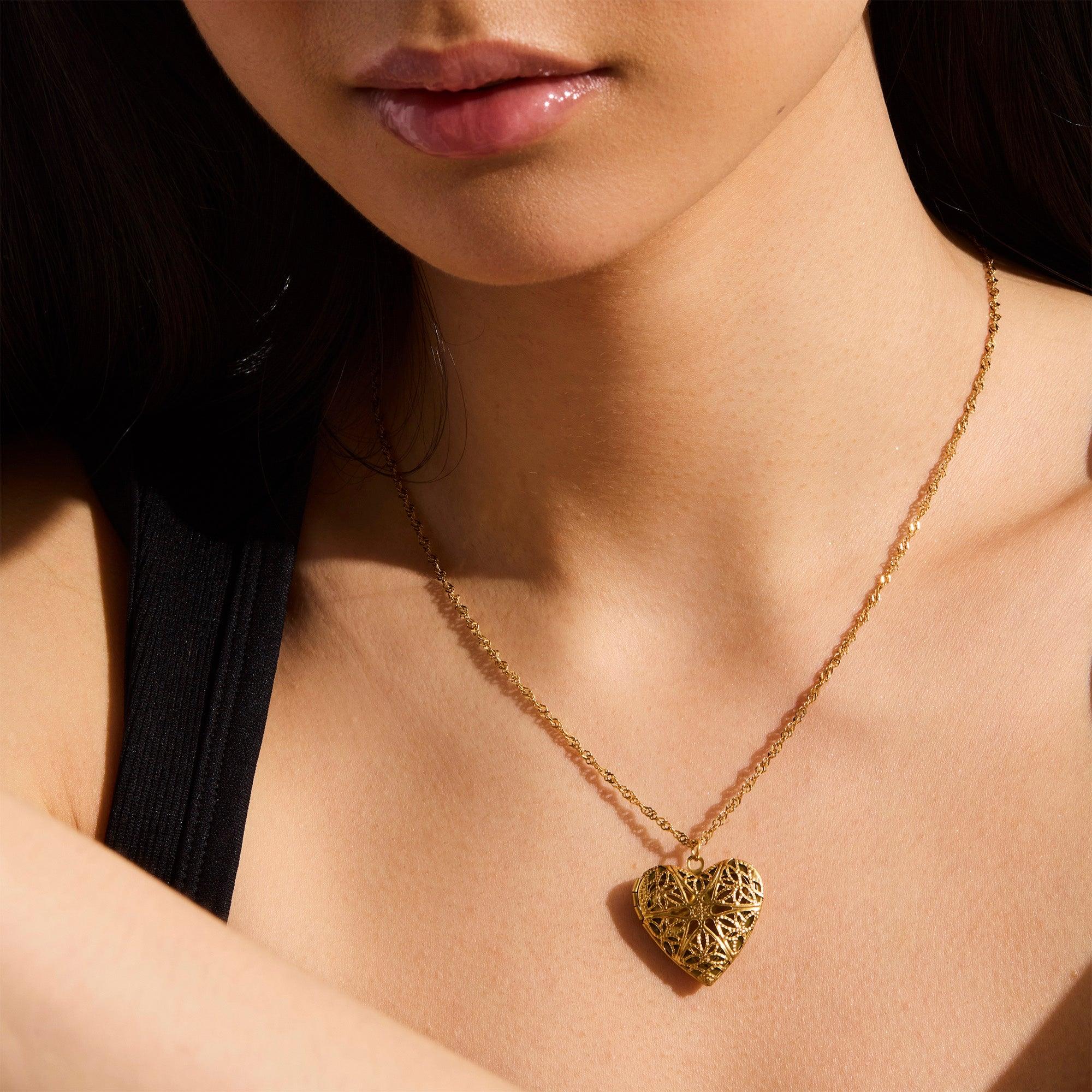 Vintage Locket Necklace - Image 2